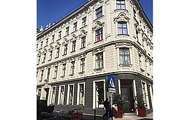 Designappartement Vienna Paintings